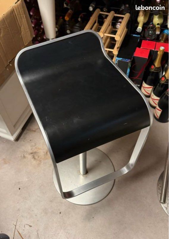 Tabouret LAPALMA noir (image 1)