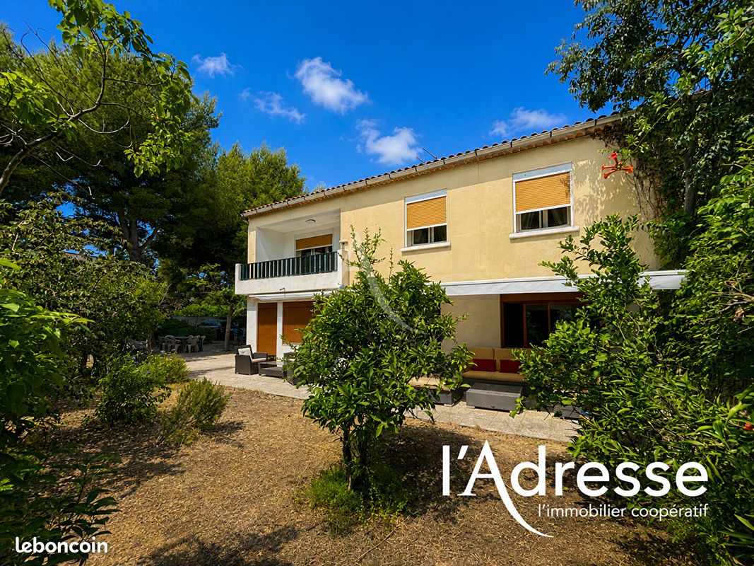 Maison 7 pièces 156 m² · à La Ciotat · 156 m² · 749 000 €