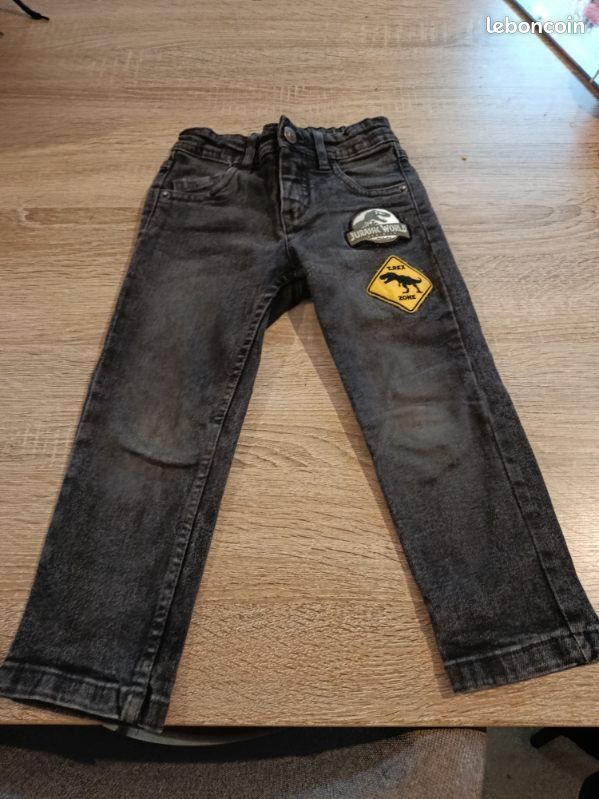 Lot pantalon garçon 3 ans (image 2)