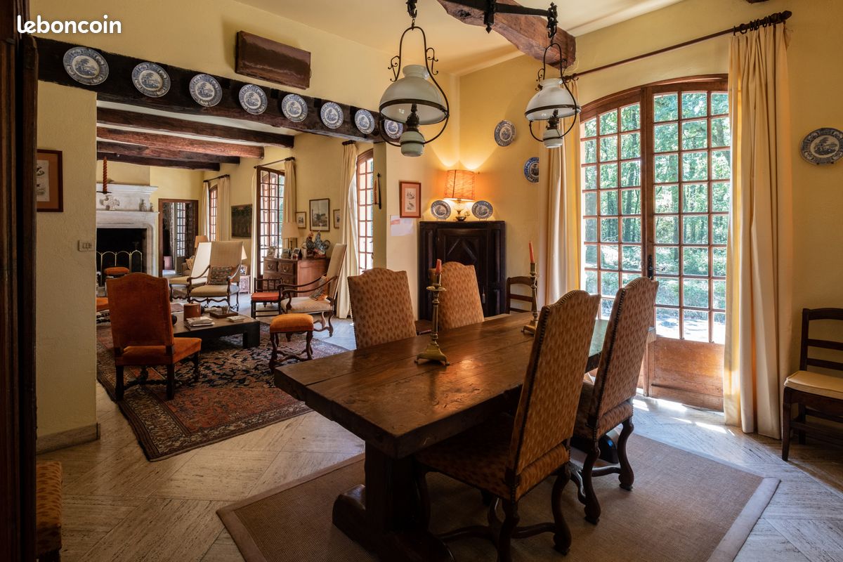 Propriété 12 pièces 300 m² - Ascain 64310 (image principale 3)