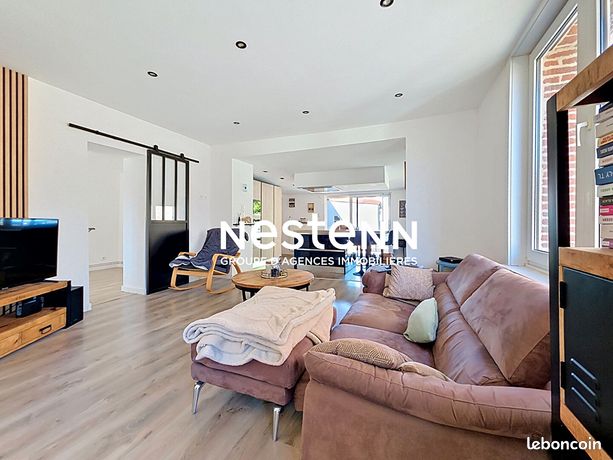 Propriété 6 pièces 101 m²