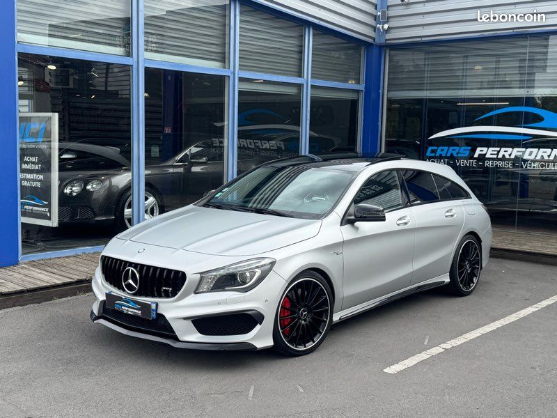 Mercedes-BENZ classe CLA 45 amg BOITE AUTO 360 CH TOIT OUVRANT (image 2)