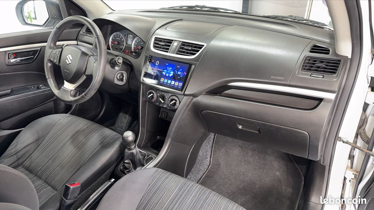 Suzuki Swift 1.2 VVT 94 Privilege (image 10)