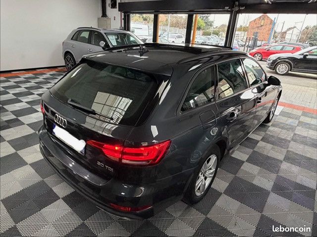 Audi A4 AVANT 30 TDI*PACK Design Luxe S-tronic (image 7)