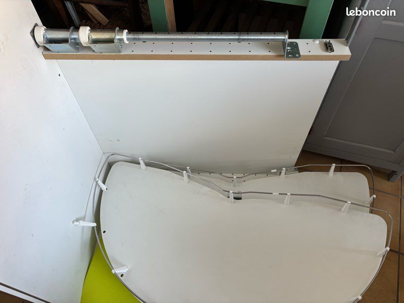 Caisson d’angle et tourniquets IKEA (image 2)