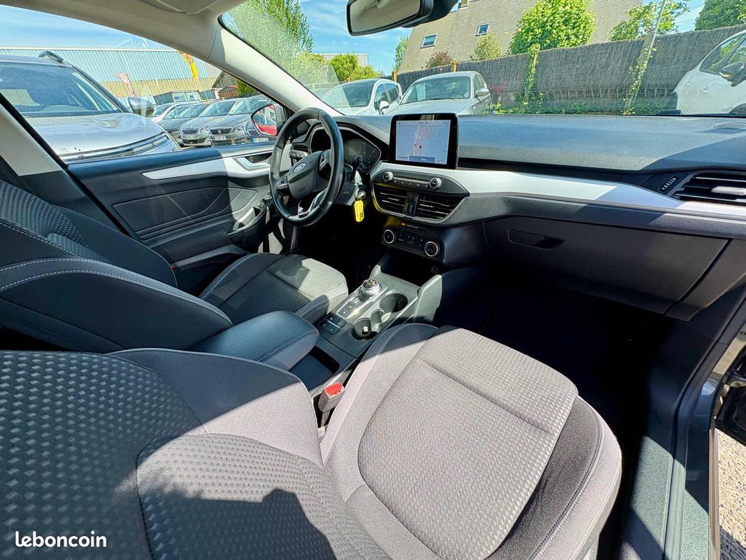 Ford focus (image 14)