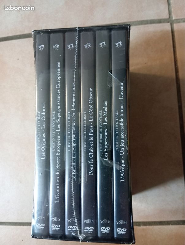 L histoire du football 6 DVD neuf (image 2)