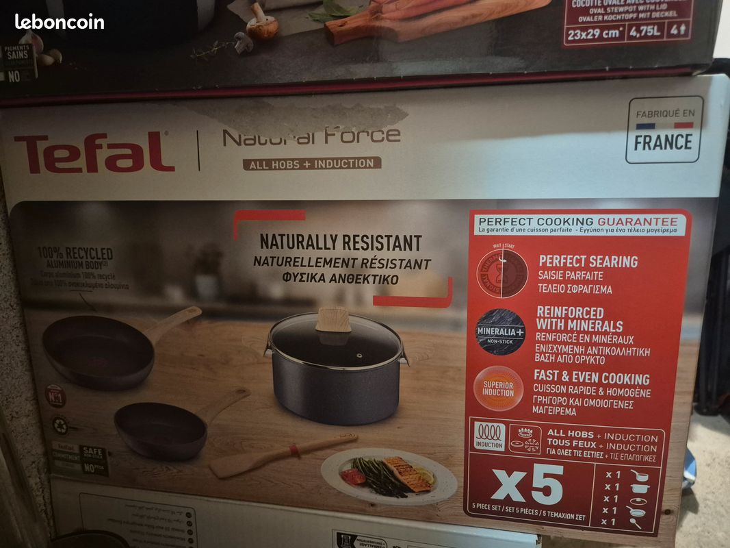 Tefal set 2 poêles + 1 faitout + accessoires neuf dans son emballage (image 1)