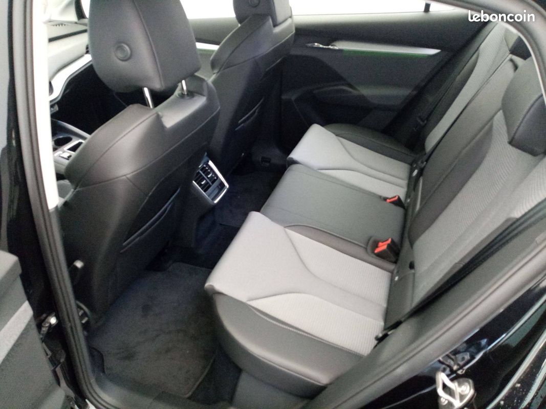 SKODA Enyaq Coupé iV 60 (image 12)