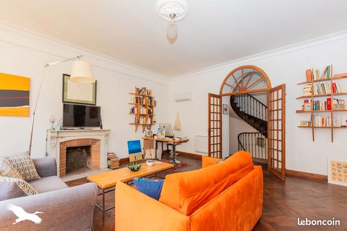 Maison de ville 5 pièces 230 m²
