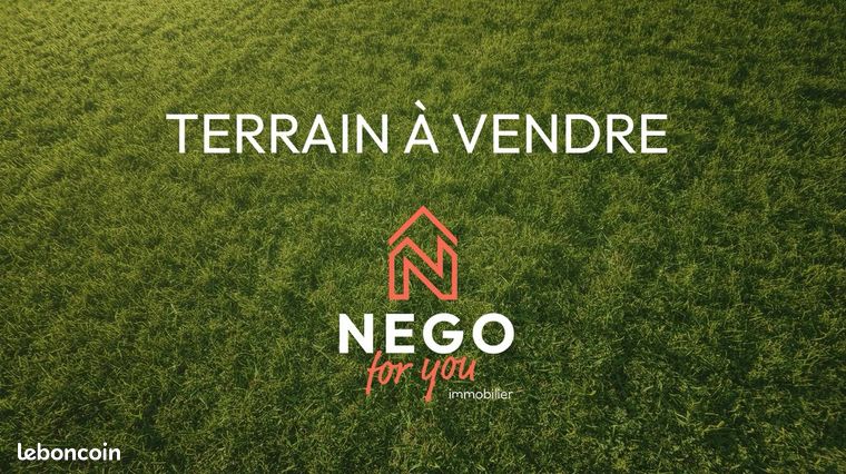 Terrain 2300 m² SAINT LEGER DE LINIERES