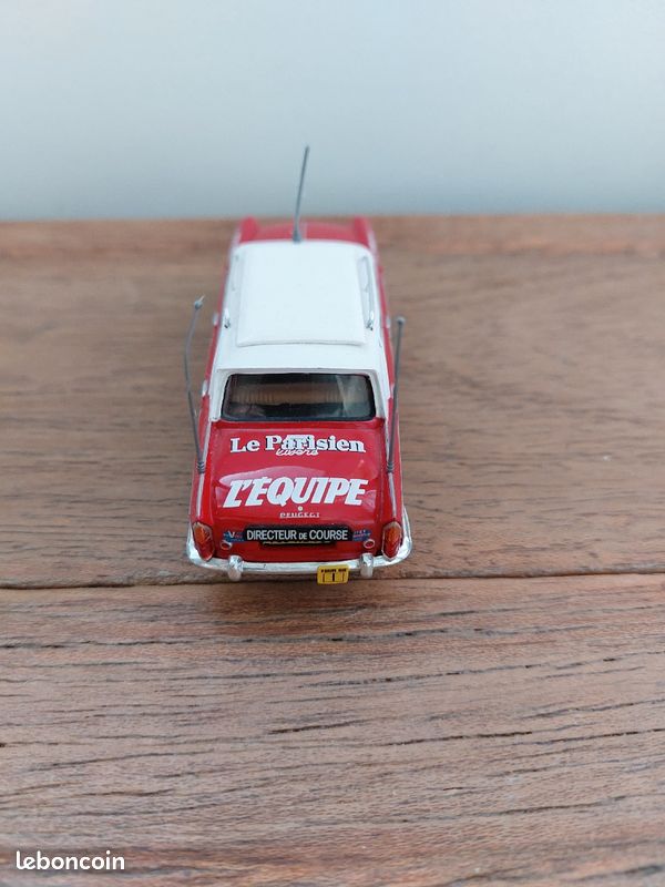 Peugeot 404 norev 1/43 (image 8)