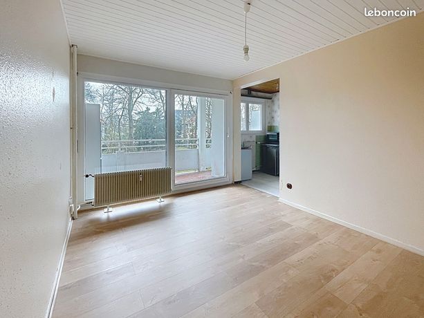 Studio 1 pièce 24 m²