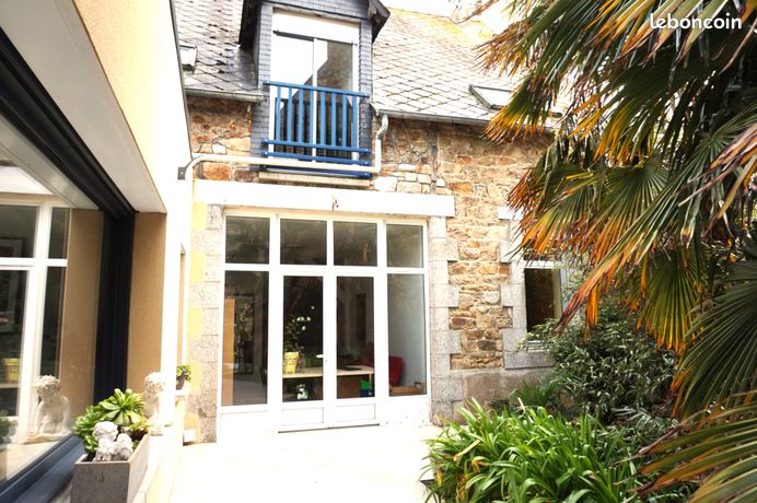 Maison 10 pièces 291 m²