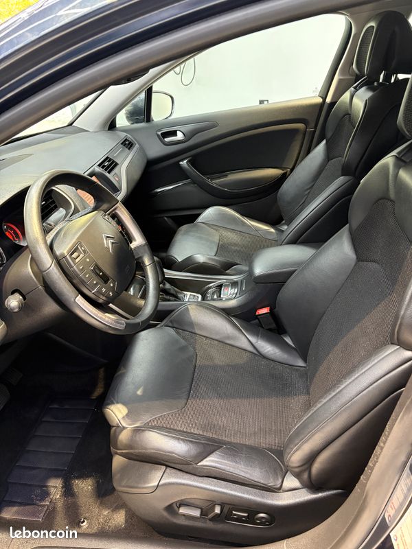 CITROËN C5 2.0HDi 140ch Exclusive 100.757km Superbe état (image 9)