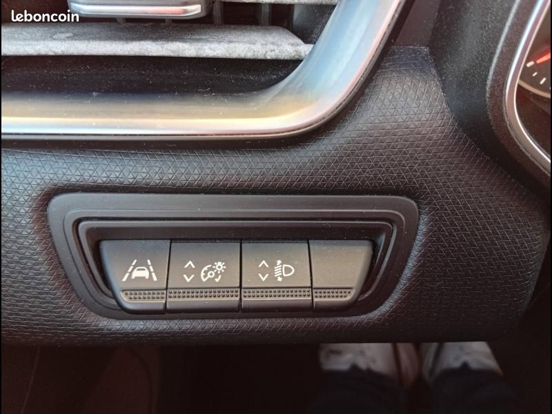 Renault Clio 1.5 Blue dCi 85ch Business (image 19)