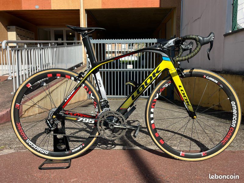 Vélo de course très haut de gamme Look 795 Aerolight Protesm