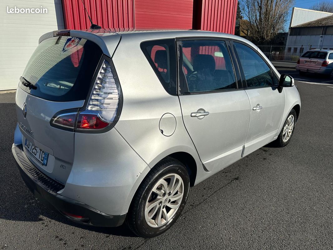 RENAULT Scénic 202000KM DIESEL 1.5 dCi 110CV (image 3)