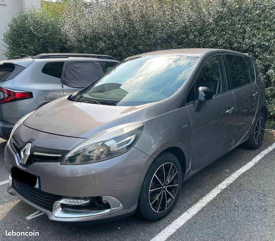 Renault Scénic III Bose 1.5 dCi 110 EDC – CT vierge (image 1)