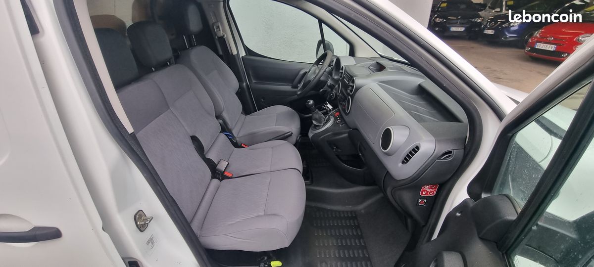 PEUGEOT PARTNER 1.6 BlueHDI 100cv 3 PLACES (image 5)