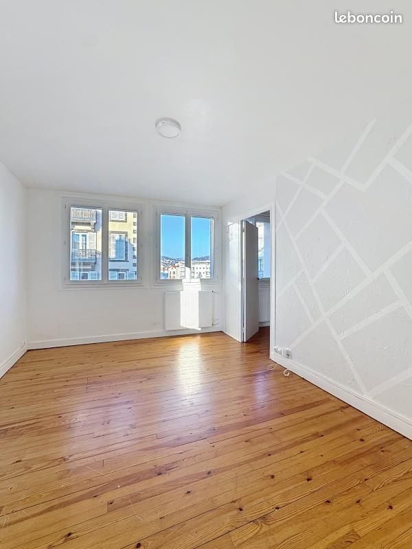 Appartement 2 pièces 37 m² · à Clermont-Ferrand · 37 m² · 560 €