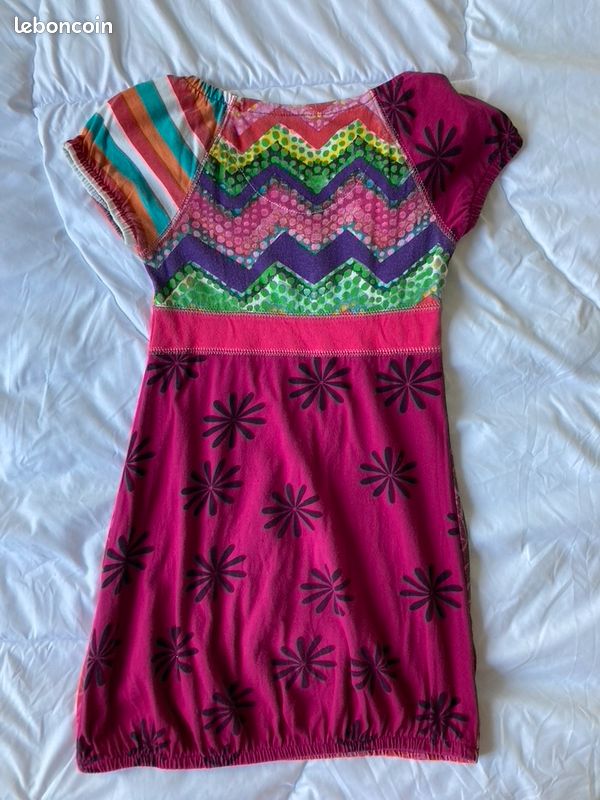 Robe Femme Desigual Violette à Motifs Floraux - Taille Genou, Sans Manches - Neuve Avec étiquettes