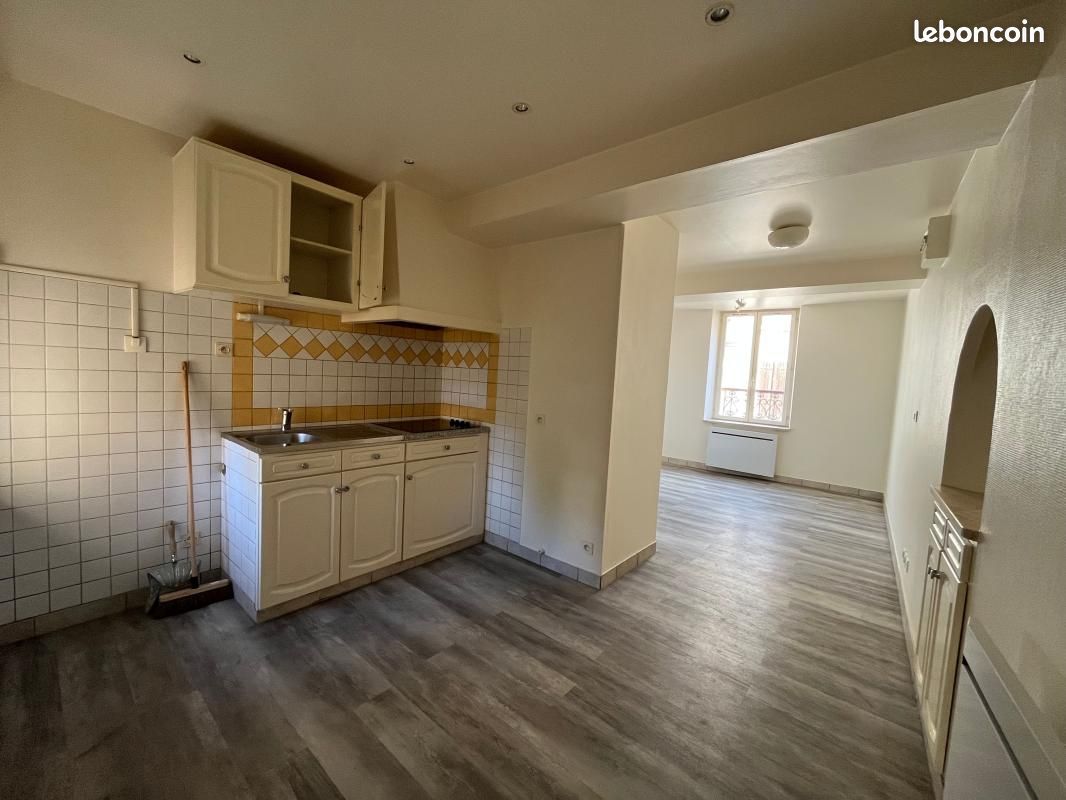 Appartement 1 pièce 21 m² · à La Ferté-sous-Jouarre · 21 m² · 470 €/mois
