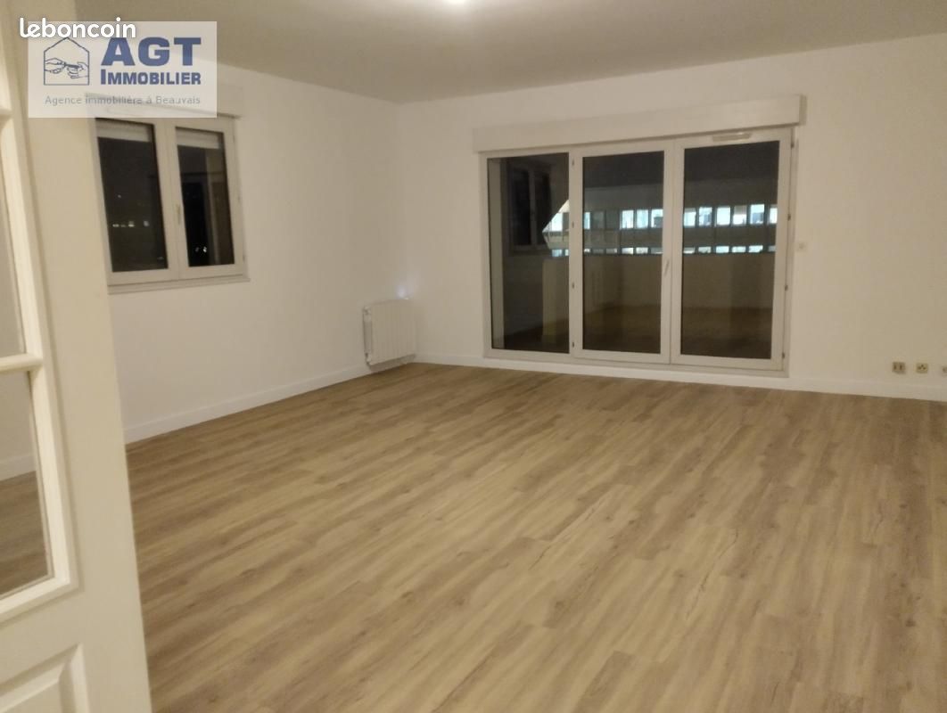 Appartement a louer beauvais - 4 pièce(s) - 104 m2 - Surfyn