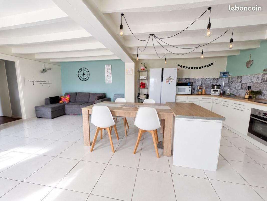 Maison 4 pièces 100 m² · à Replonges · 100 m² · 245 000 €