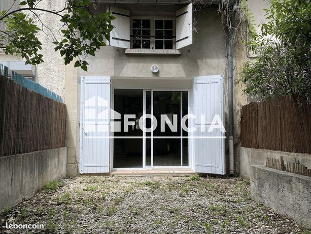 https://img.leboncoin.fr/api/v1/lbcpb1/images/d3/06/ba/d306ba535a165bddeba5ea164d65472aaff9fc54.jpg?rule=ad-image