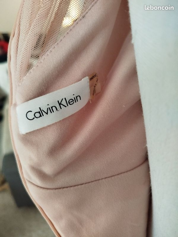 Robe Calvin Klein (image 3)