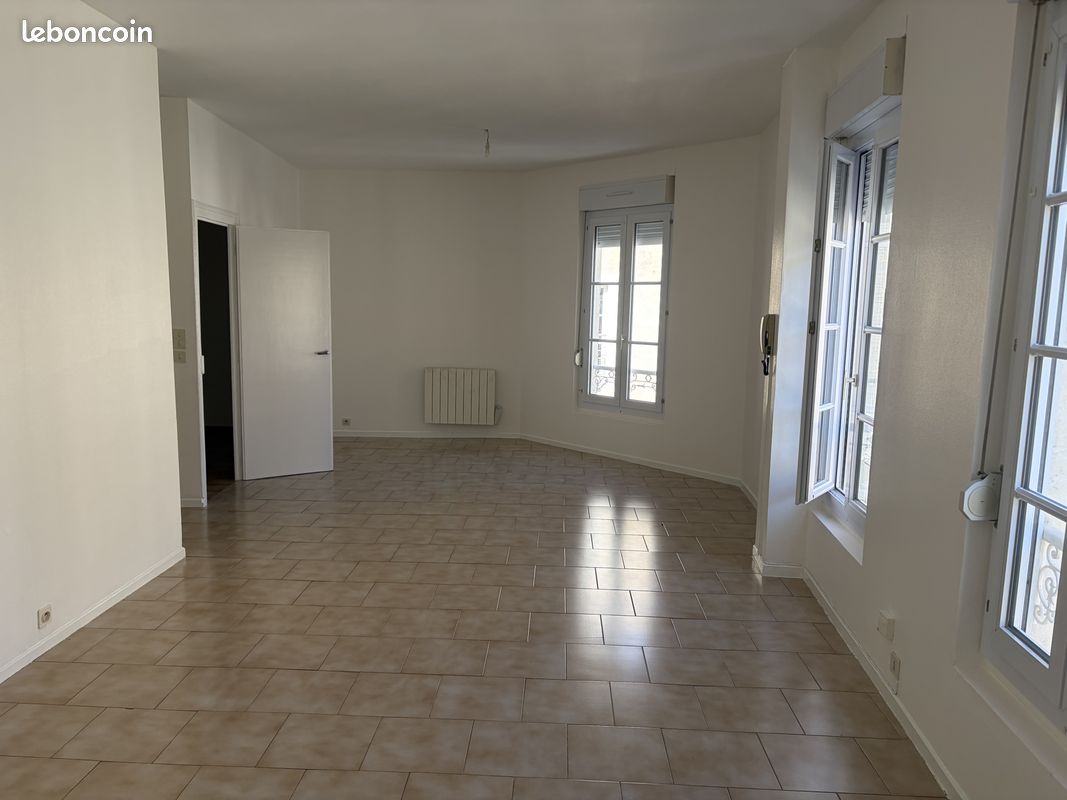 Appartement 3 pièces 72 m² · à La Flèche · 72 m² · 650 €/mois