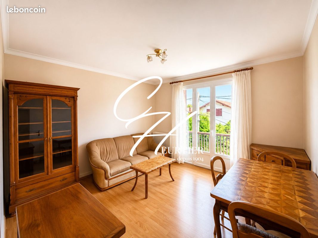 Appartement 3 pièces 66 m² · à Le Pont-de-Claix · 66 m² · 140 000 €