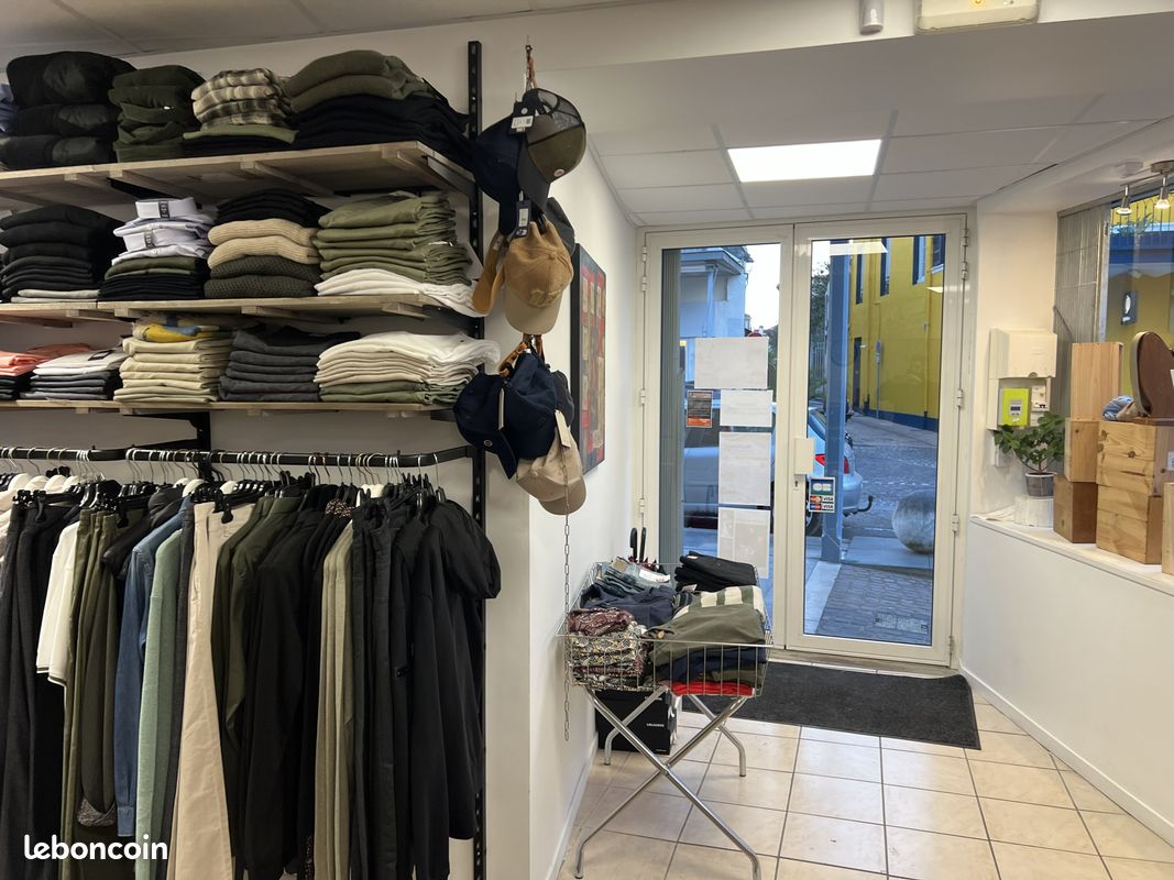 Local commercial 102 m² Tonneins (image 2)