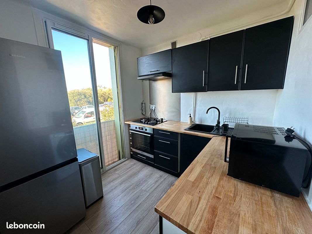 Appartement 1 pièce 29 m² · à Grasse · 29 m² · 670 €/mois