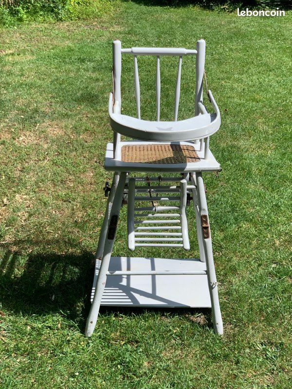 Chaise haute bois vintage (image 1)