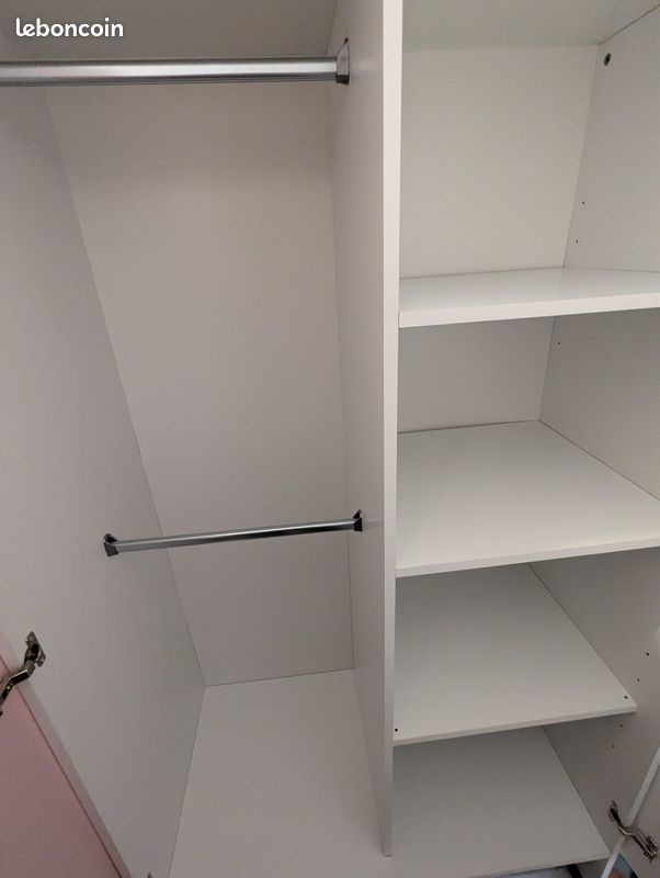 Armoire avec miroir (image 2)