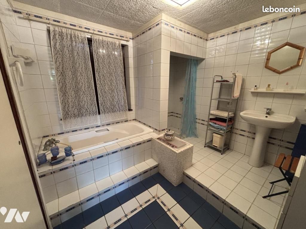 Maison 8 pièces 211 m² (image 10)