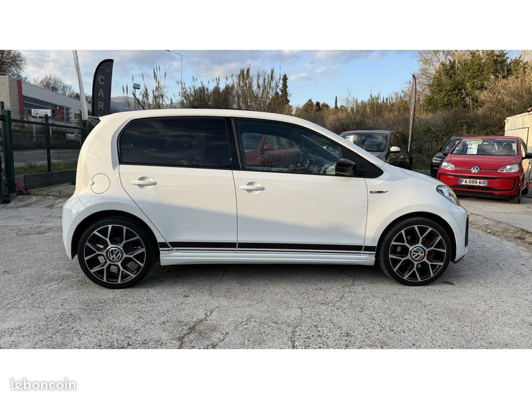 VOLKSWAGEN UP 1.0 TSI BlueMotion 115cv GTI Boite 6 (image 8)