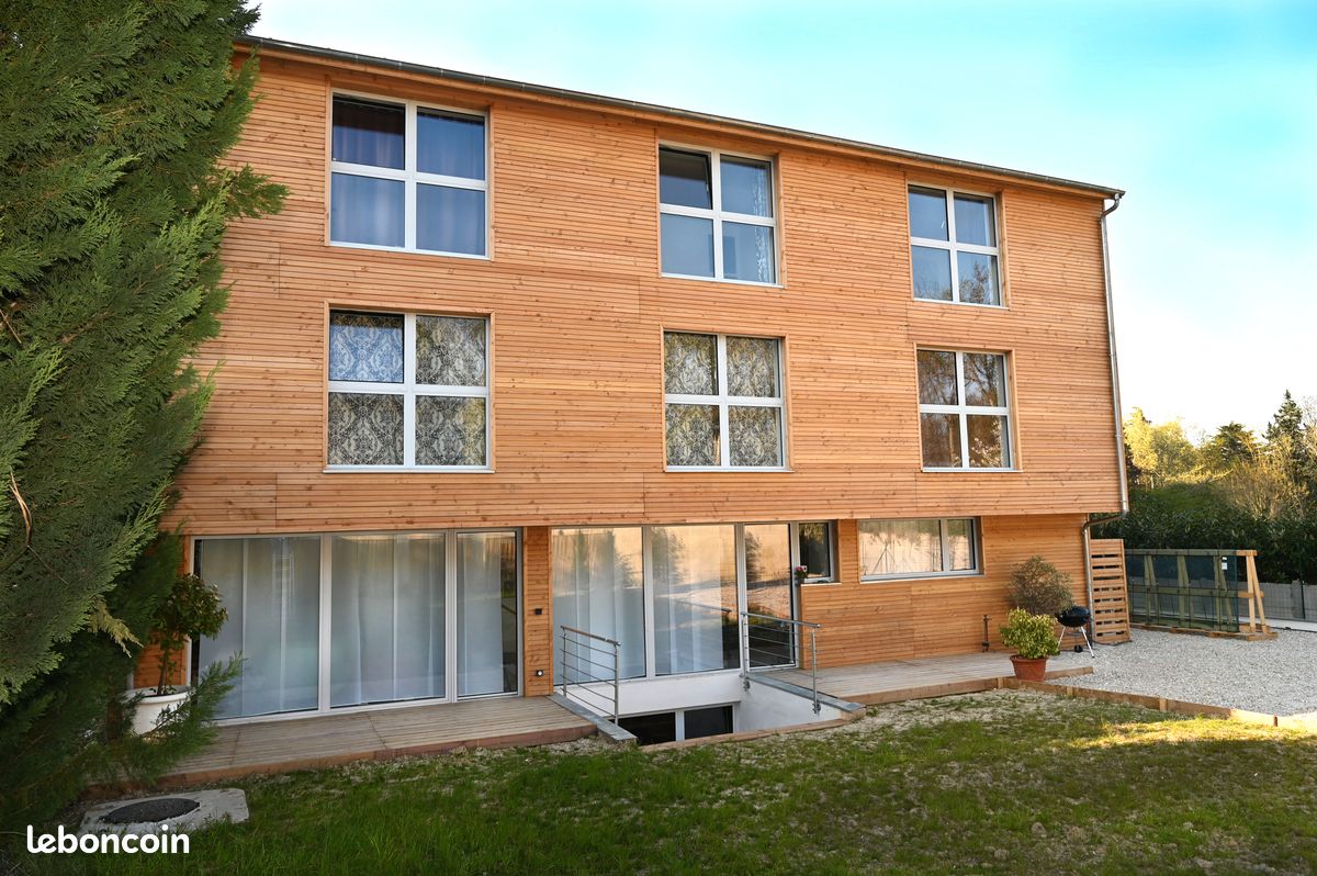 Maison 9 pièces 270 m² · à Villennes-sur-Seine · 270 m² · 1 373 000 €