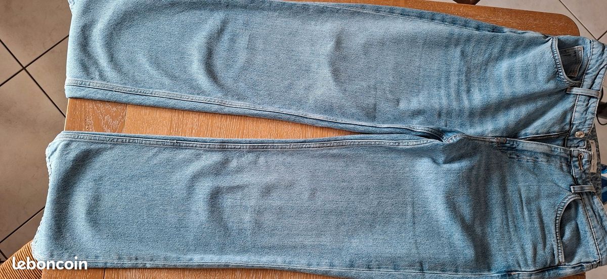 Jean droit bleu moyen MANGO T.40 (image 5)