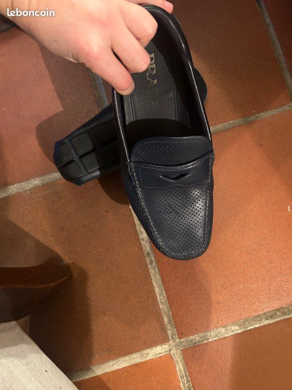 Mocassin bleu marine Prada homme taille 40 Chaussures
