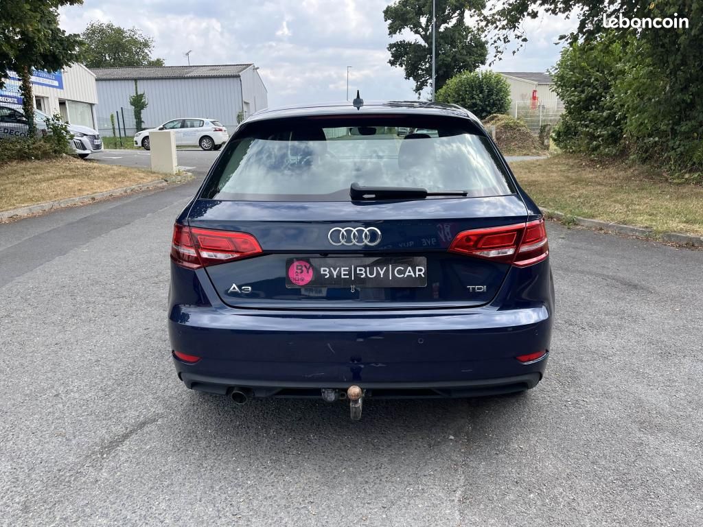 AUDI A3 Sportback 1.6 TDI - 110 - BV S-Tronic 7 8V SPORTBACK Business Line PHASE 2 (image 6)