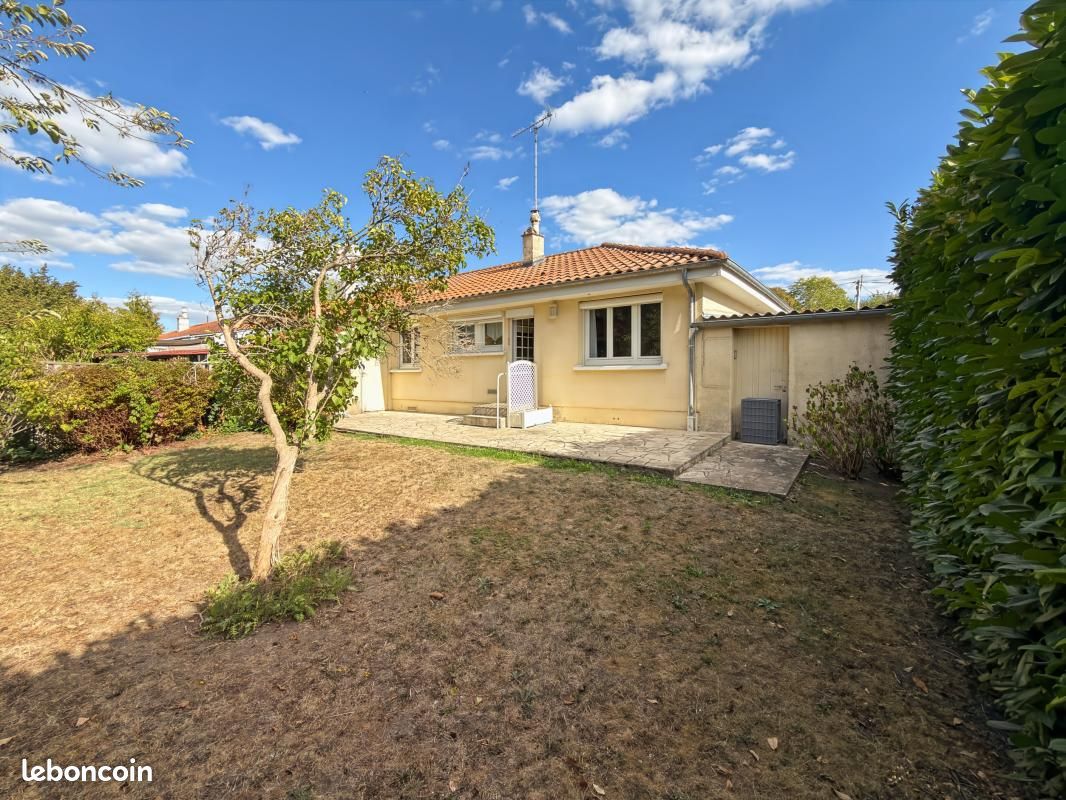 Maison 3 pièces 75 m² · à Saint-Jean-de-la-Ruelle · 75 m² · 180 000 €