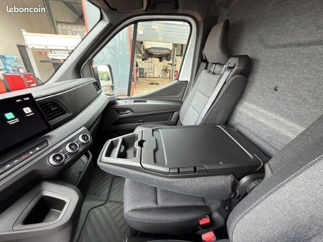 Renault MASTER 31650 HT FG L2H2 3T5 TR extra Blue dCi 170 auto (image 20)