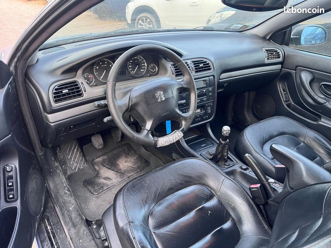 PEUGEOT 406 COUPE 3.0i V6 207ch (image 5)
