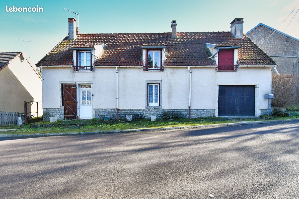 Maison 5 pièces 93 m² · à Saint-Thibault · 93 m² · 89 900 €
