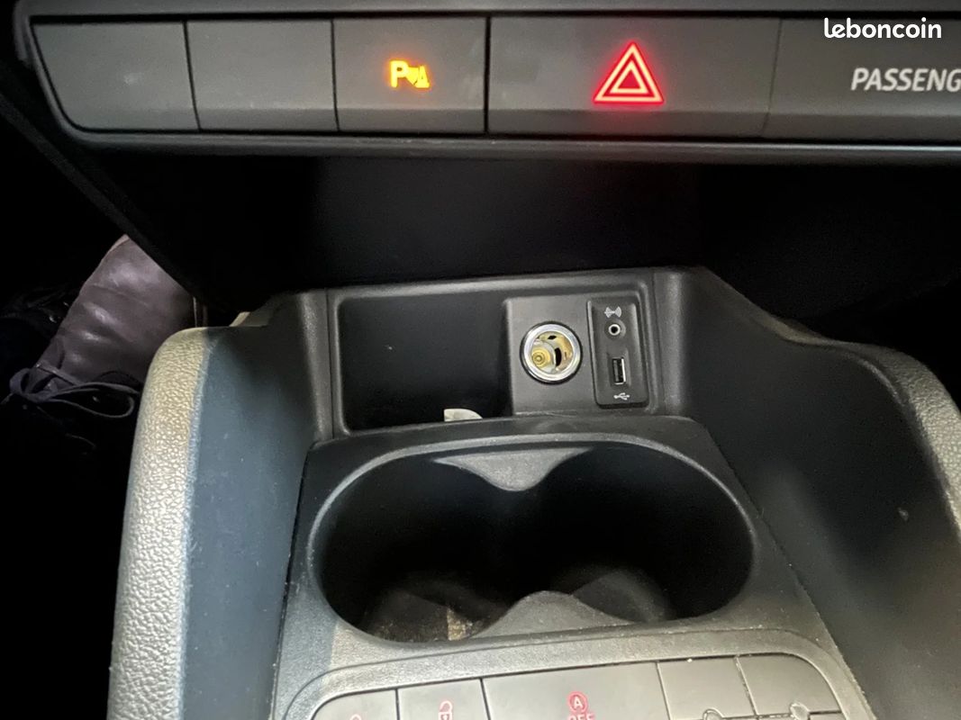 SEAT IBIZA 1.0 TSI 110 FR - CUIR ALCANTARA - TOIT OUVRANT - GPS - CLIM Auto - (image 30)