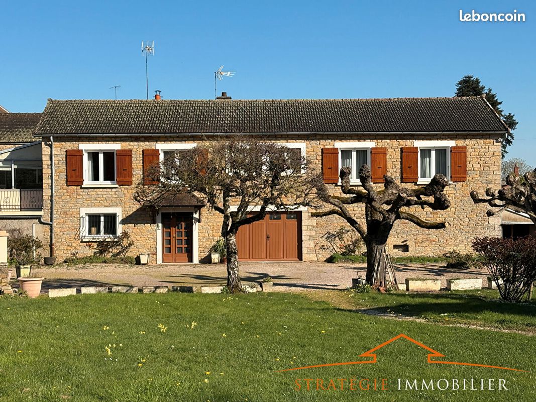Maison 5 pièces 122 m² · à Buxy · 122 m² · 200 000 €