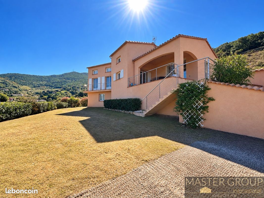 Maison 6 pièces 185 m² · à Villanova · 185 m² · 1 380 000 €